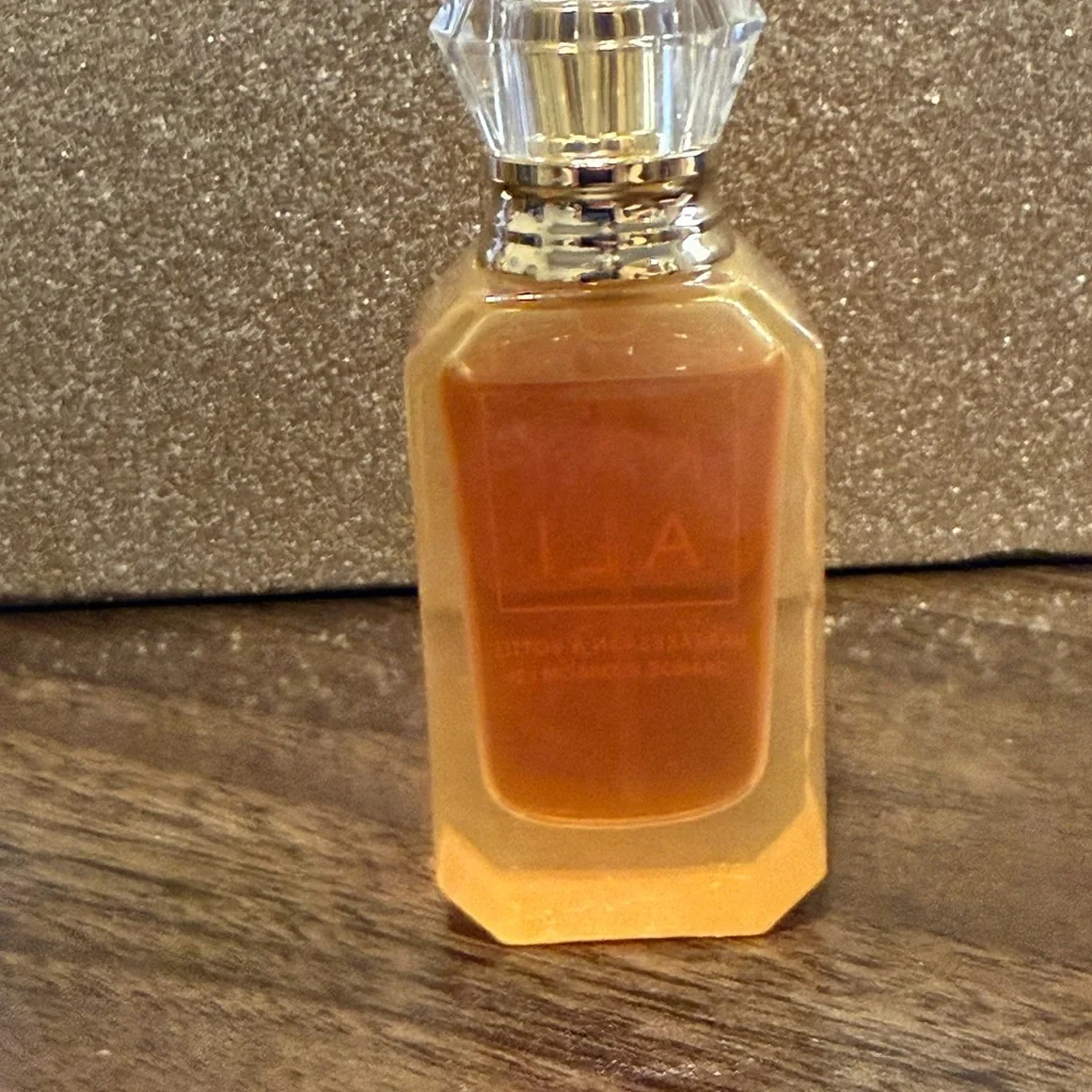 Kayali Orange Blossom Women's Fragrance - Peach Bottle - Picture 4 of 5
